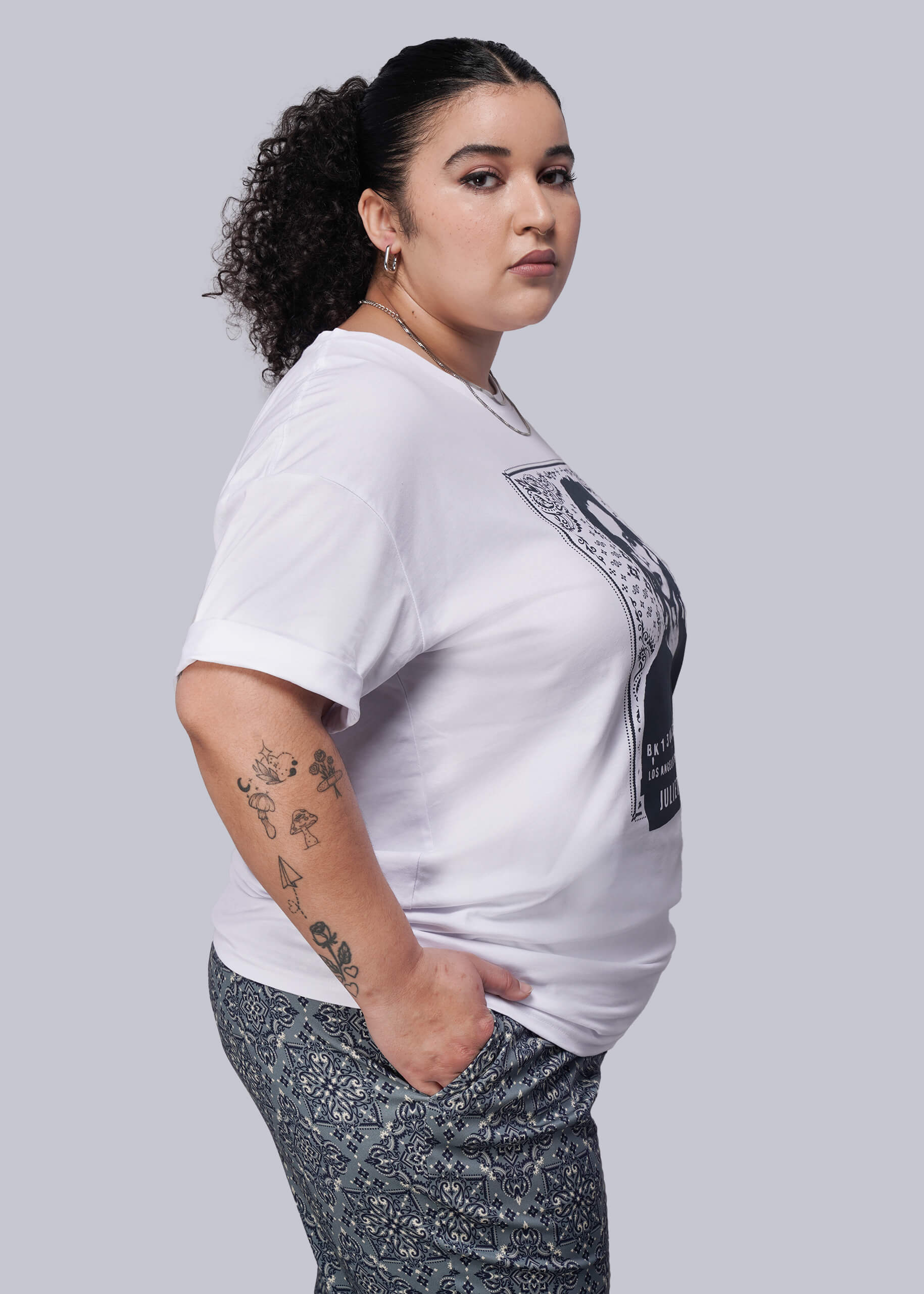 Juliette Lewis X Wildfang Bandit Tee - Image 7