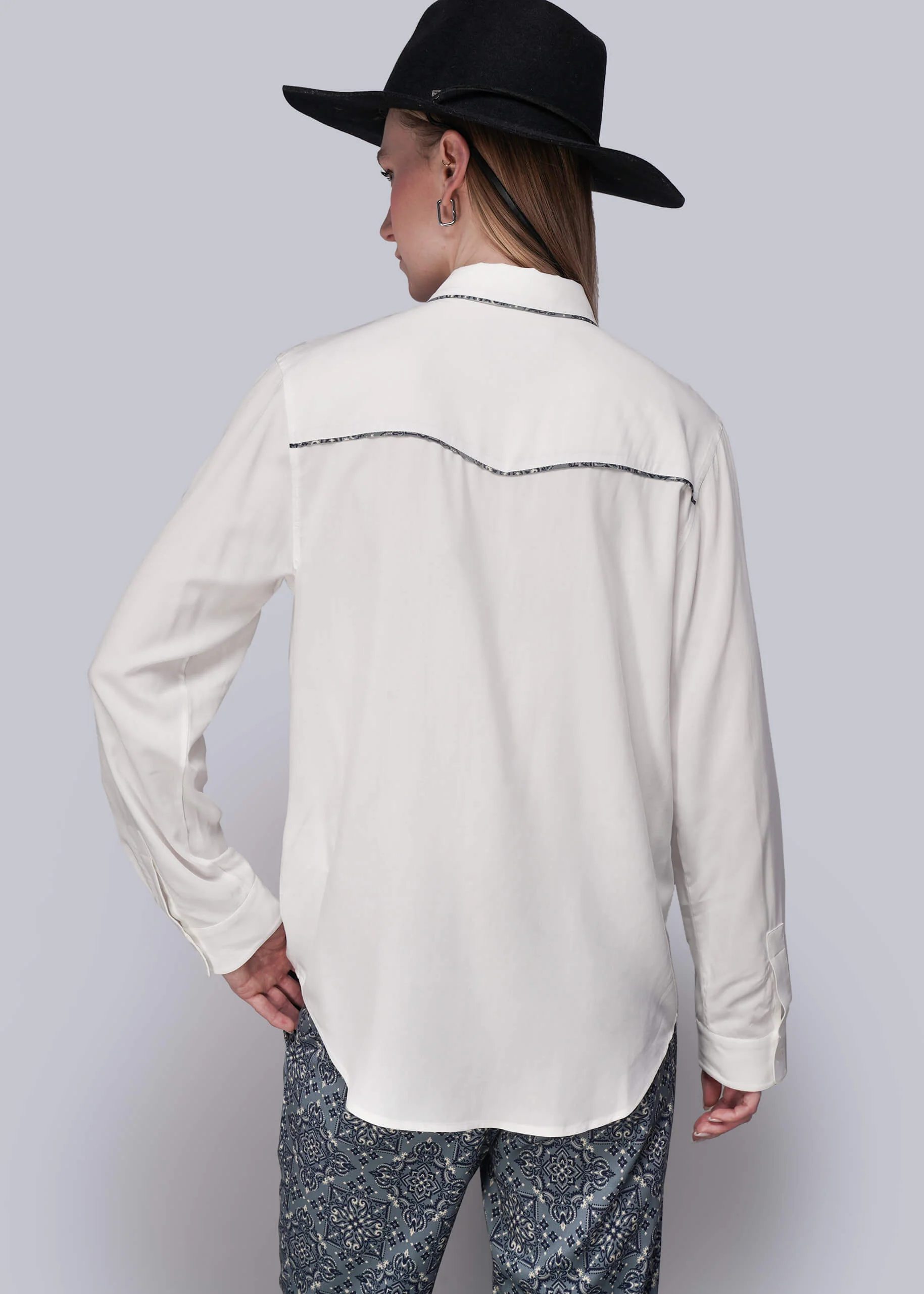 Juliette Lewis x Wildfang Long Sleeve Piped Button Up - Image 6