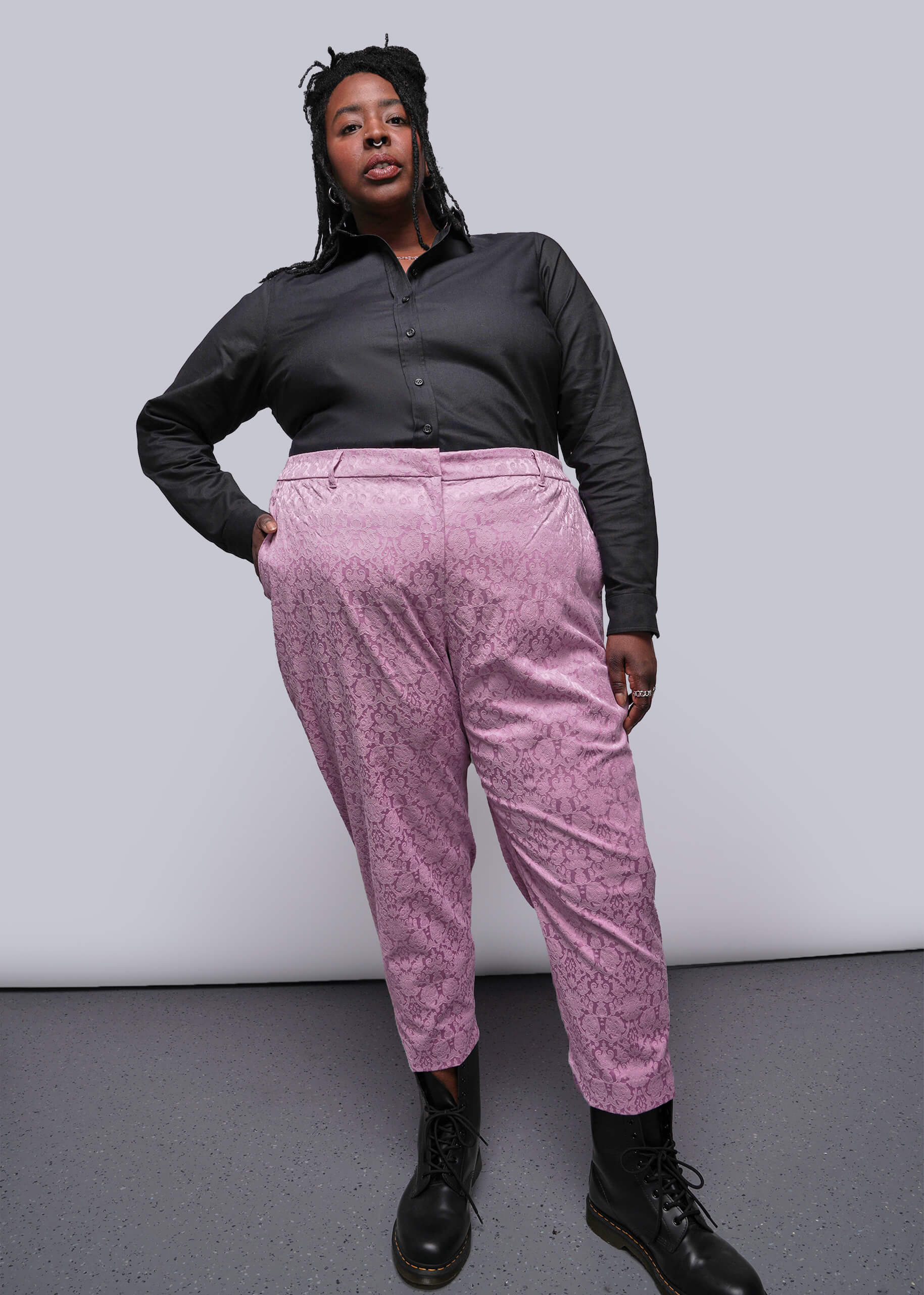 The Empower Jacquard Slim Crop Pant - Image 7