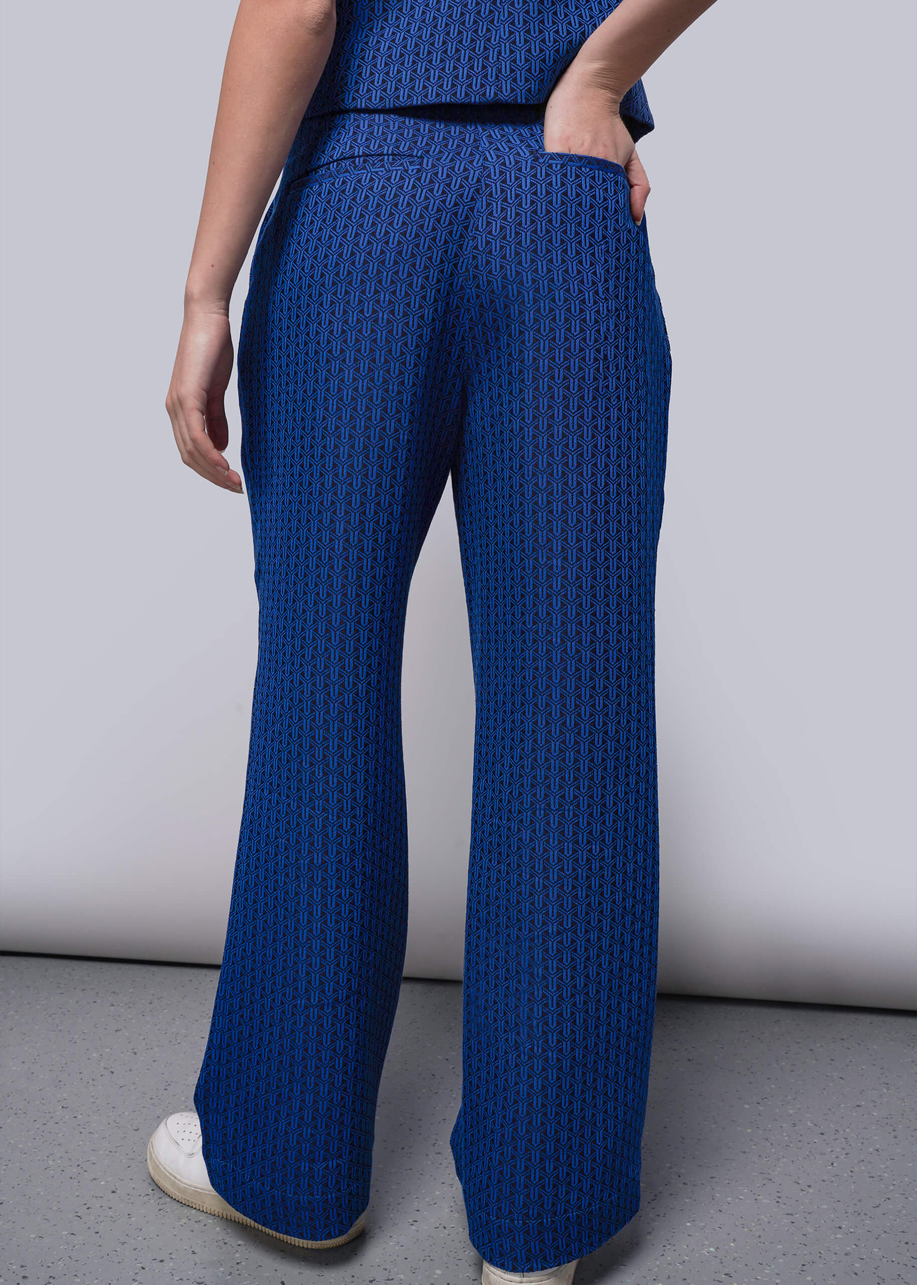 The Empower Jacquard Wide Leg Trouser - Image 4