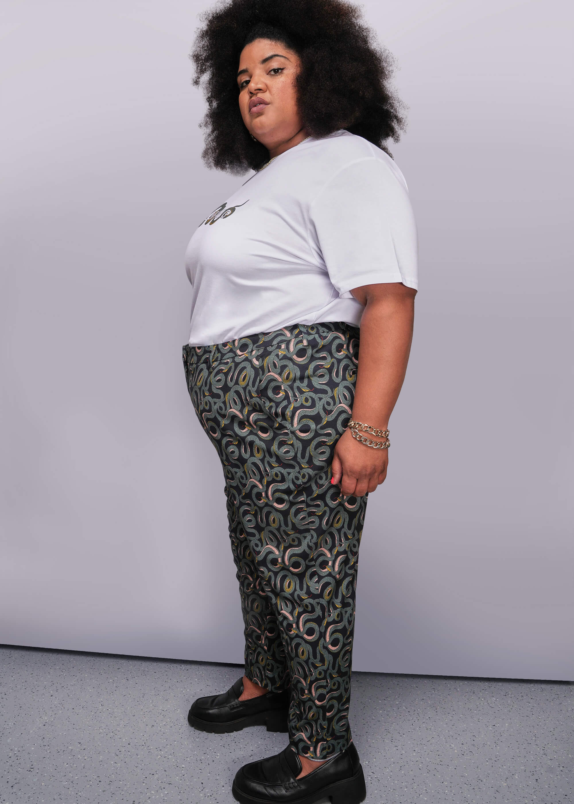 The Empower Slim Crop Pant - Image 7
