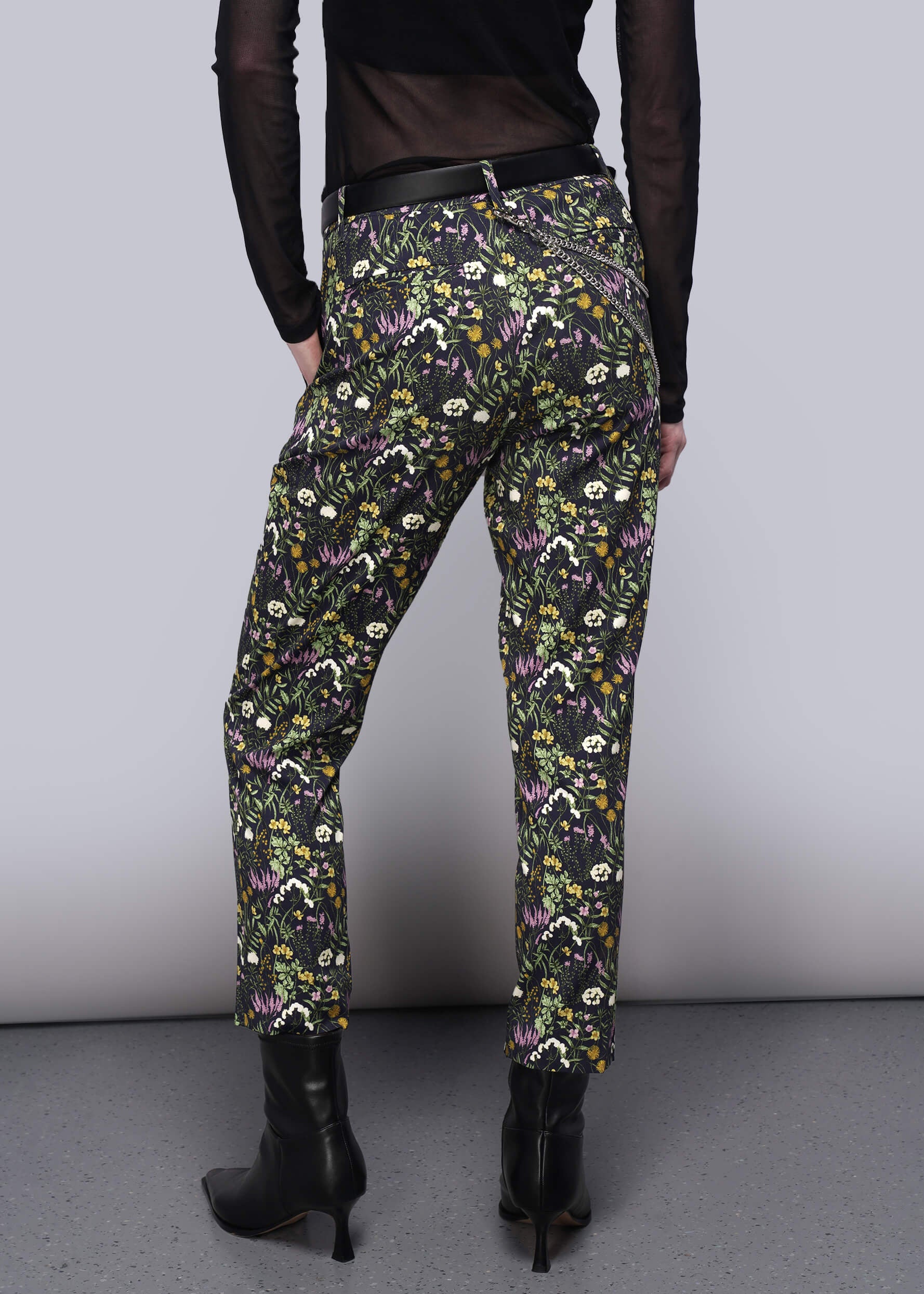 The Empower Slim Crop Pant - Image 9