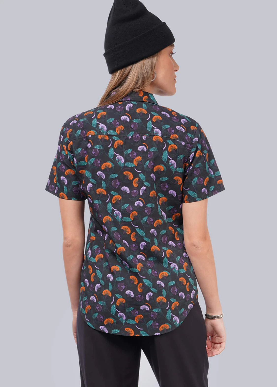 The Essential Button Up - Image 4