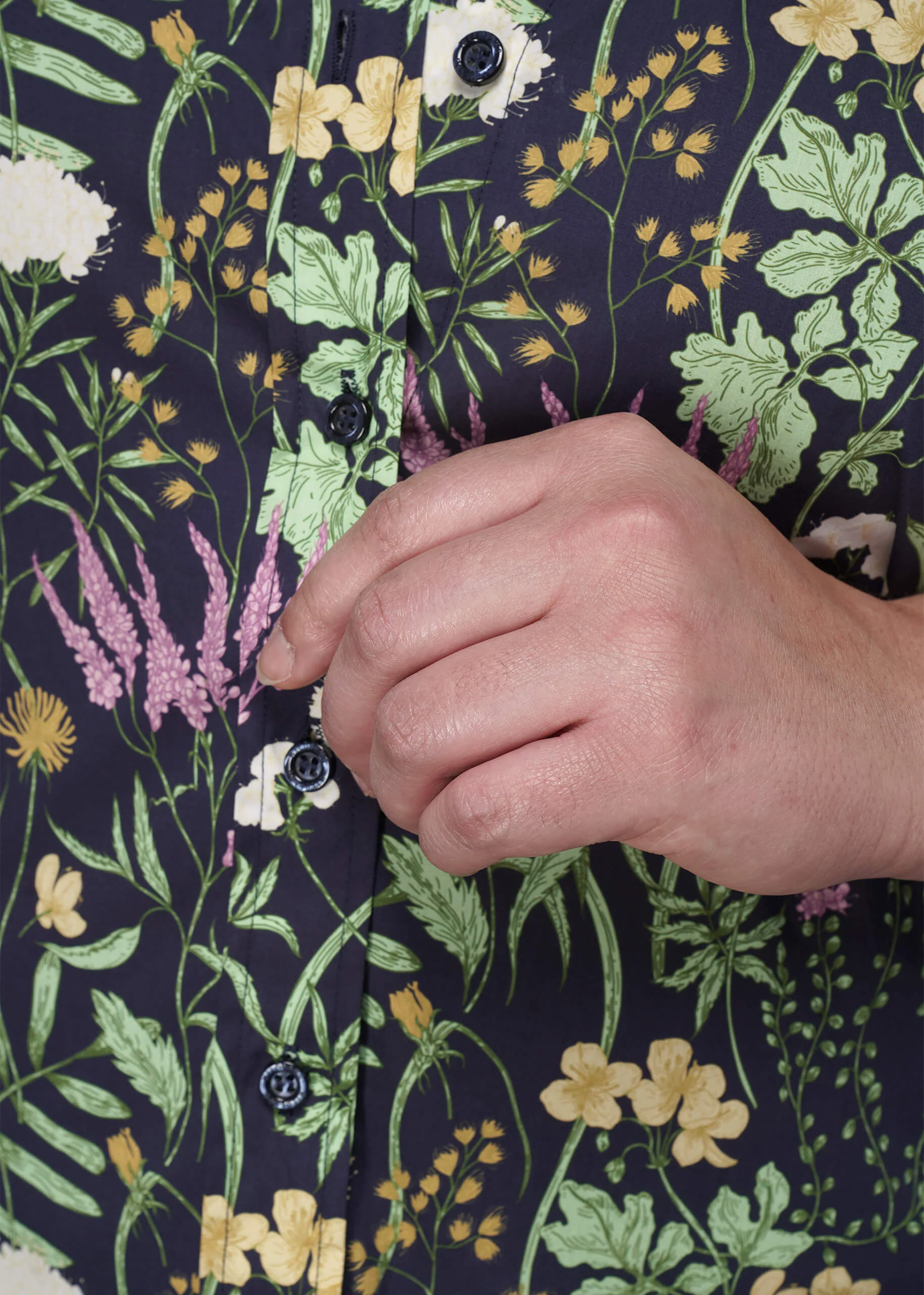 The Essential Button Up - Image 4