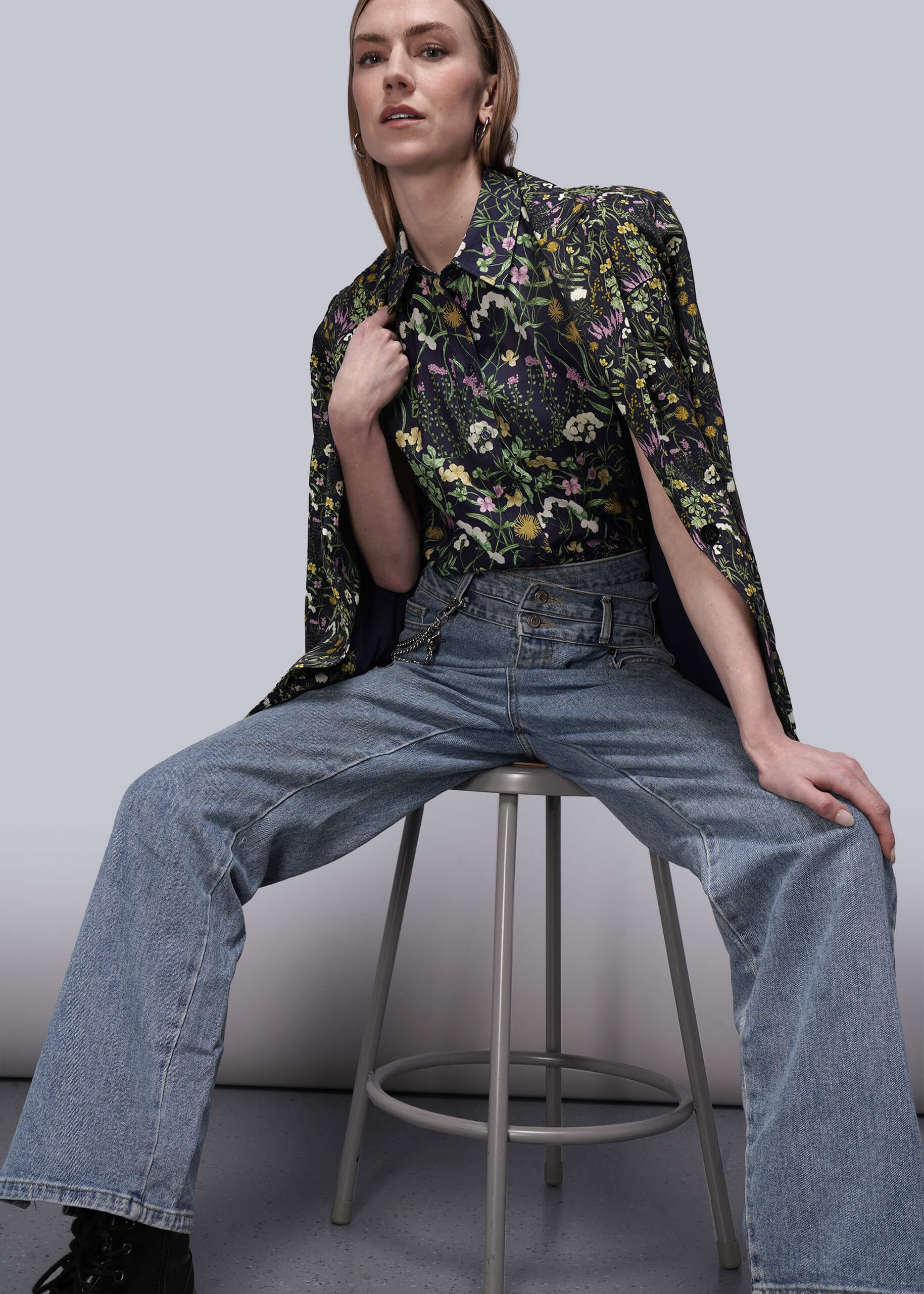 The Essential Button Up - Image 7