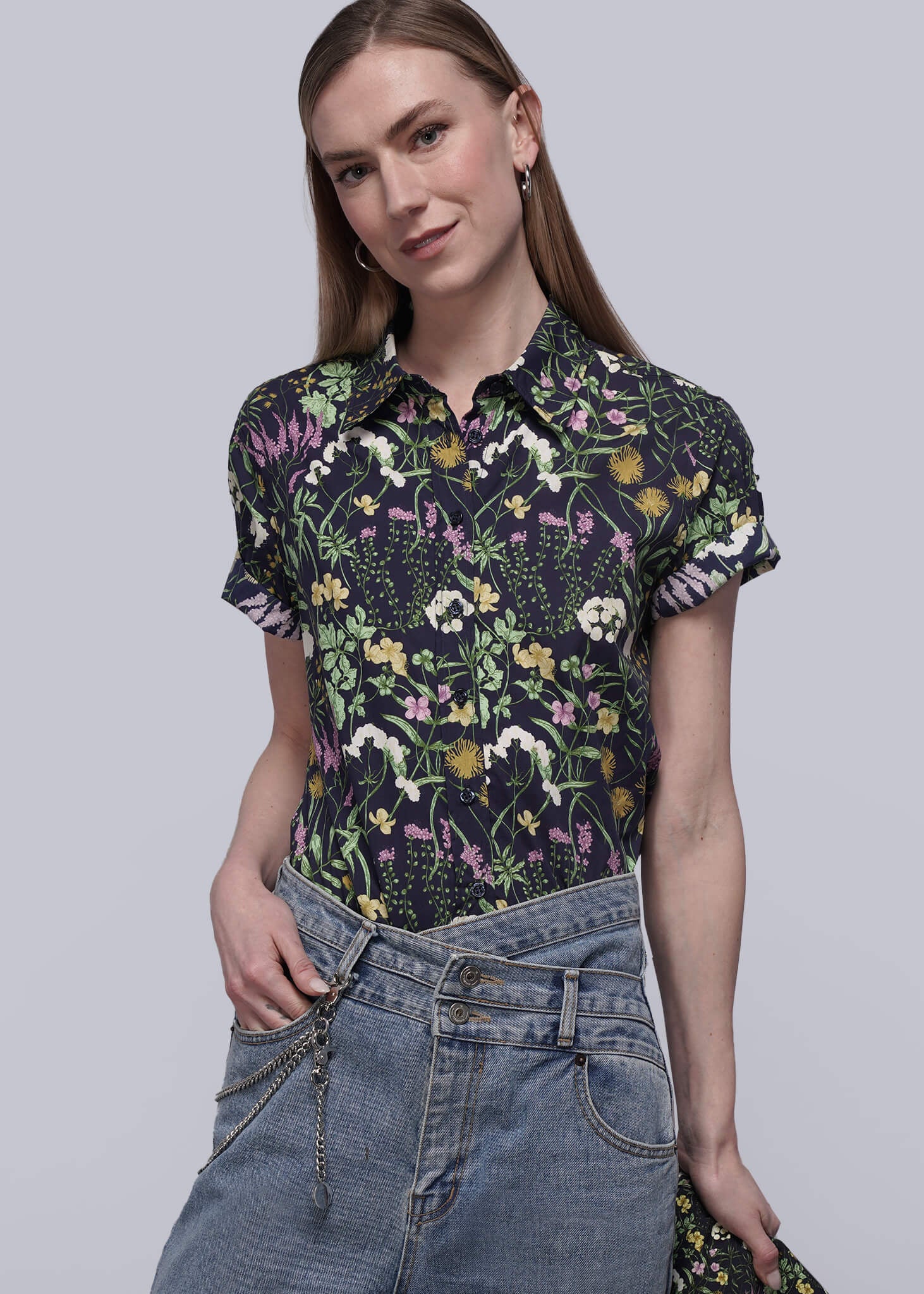 The Essential Button Up - Image 8