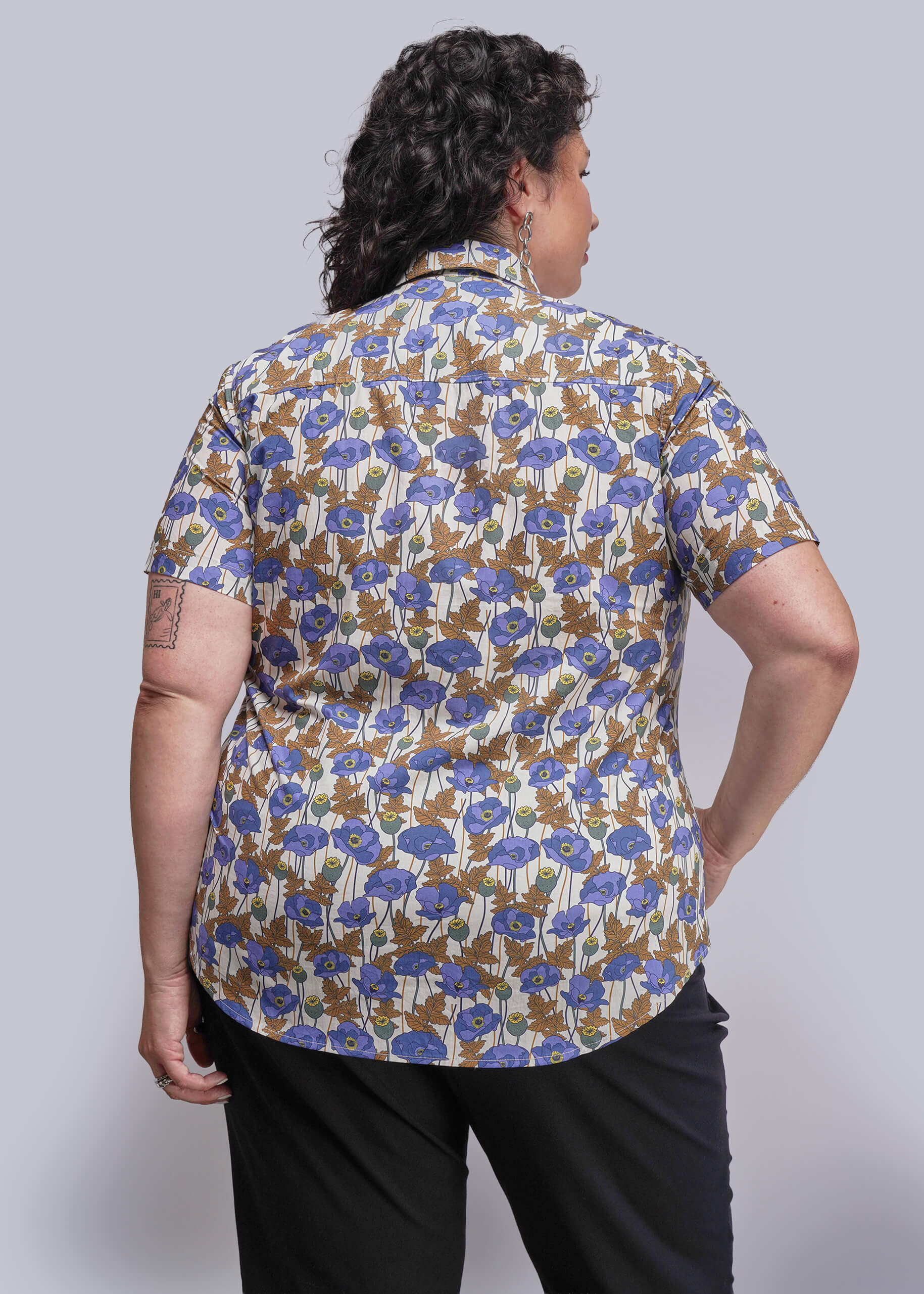 The Essential Button Up - Image 4