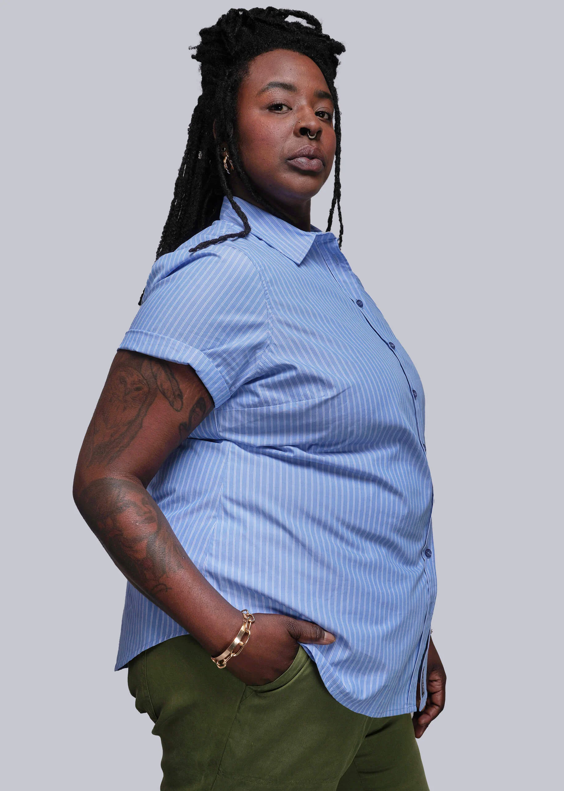 The Essential Button Up - Image 3