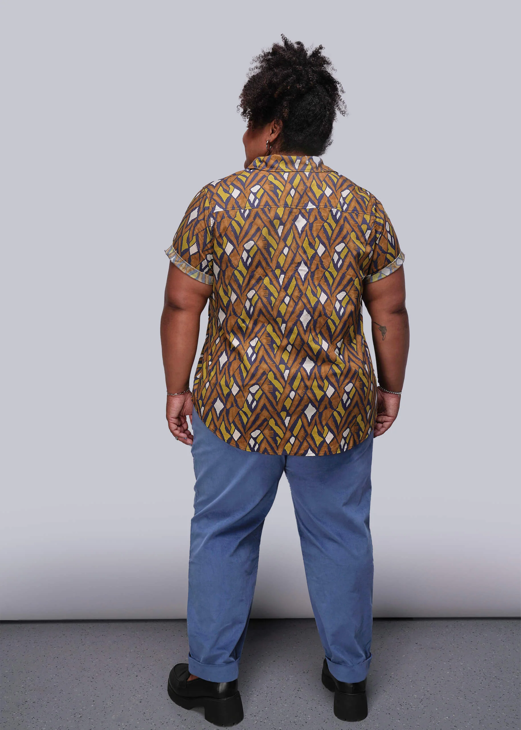 The Essential Button Up - Image 10