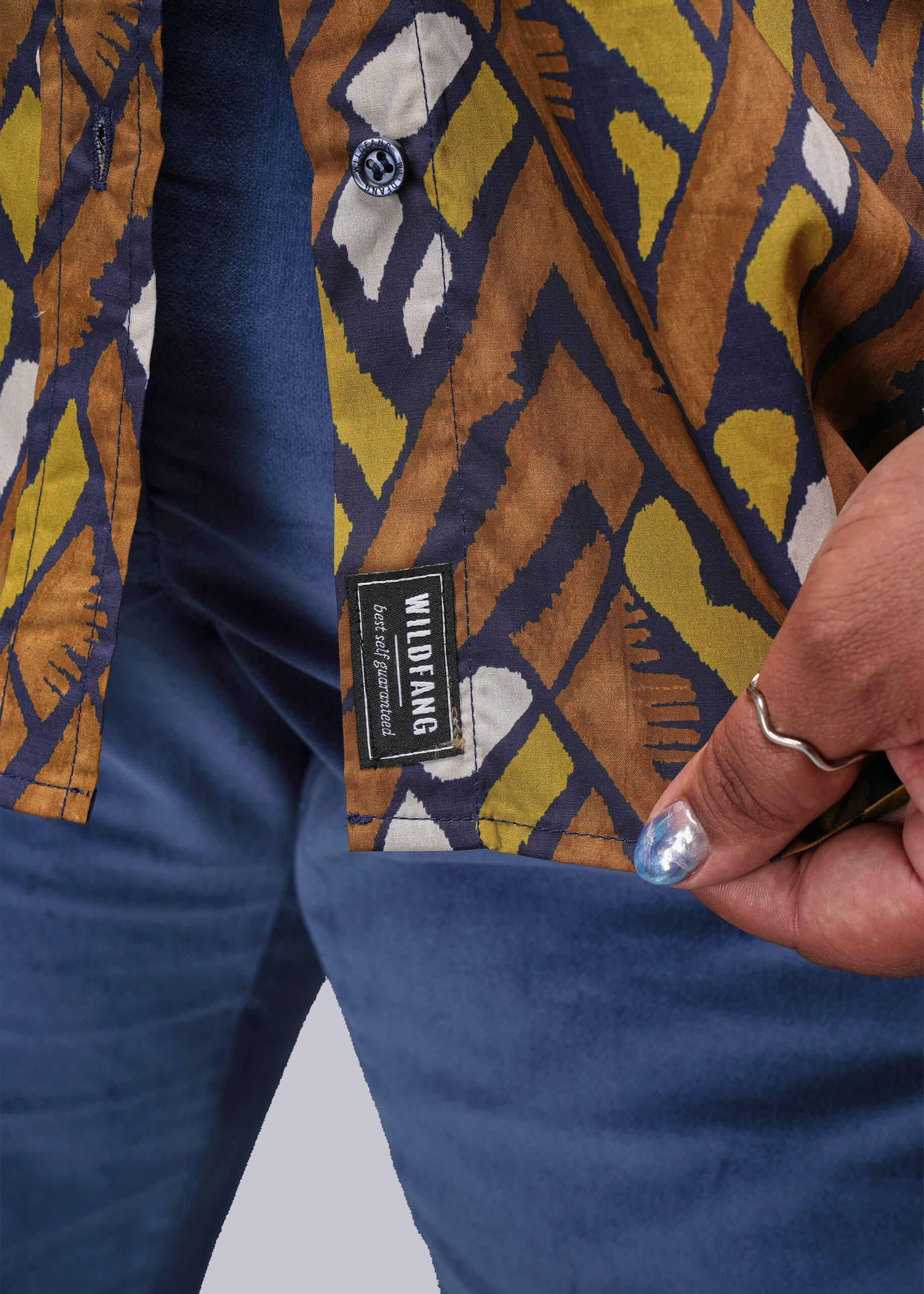 The Essential Button Up - Image 8