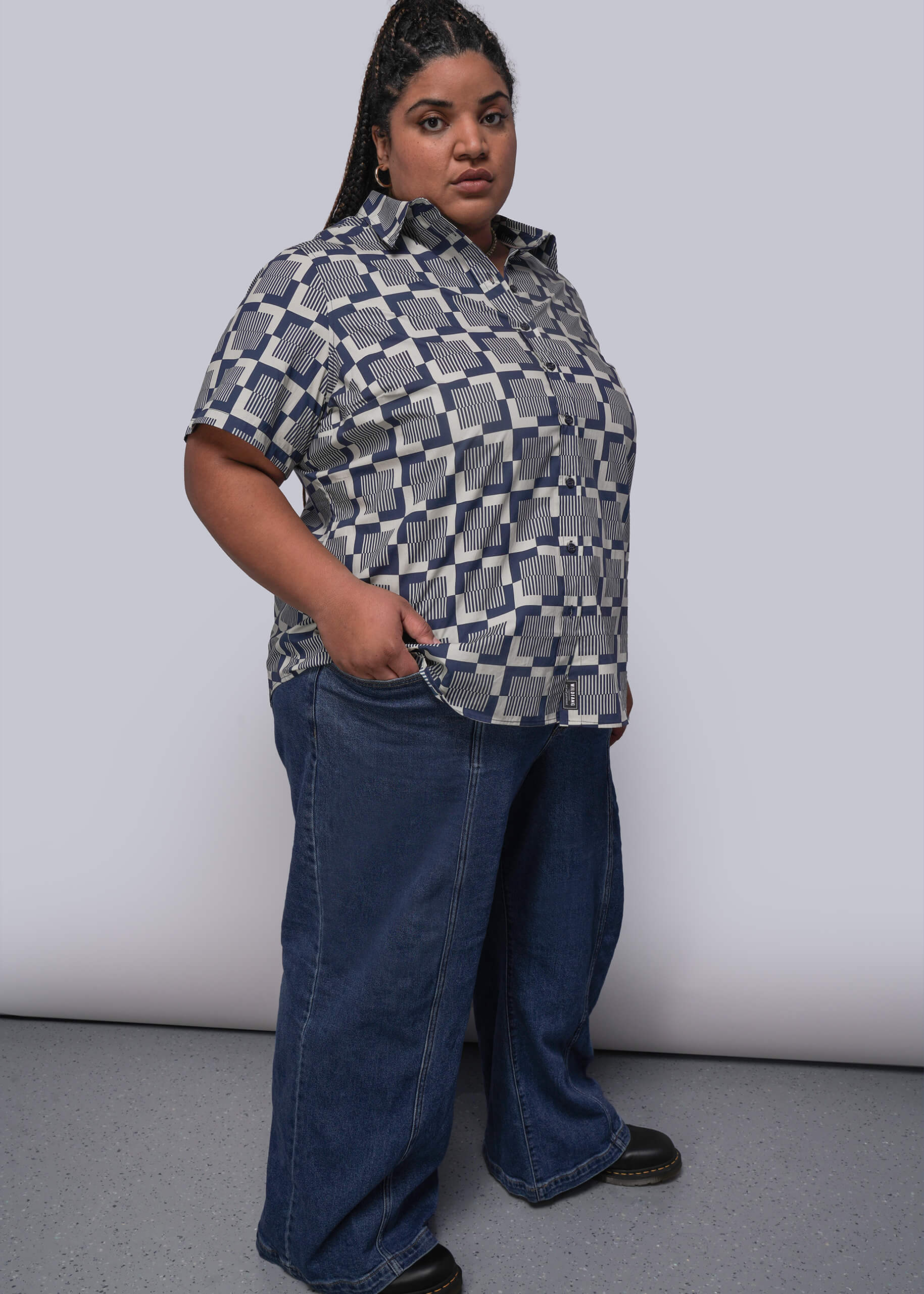 The Essential Button Up - Image 7
