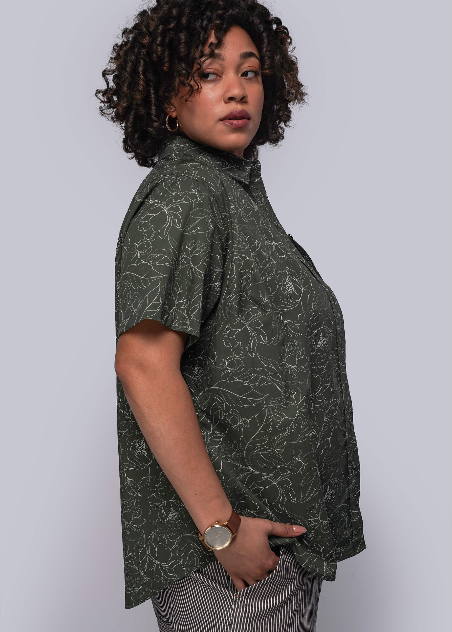 The Essential Button Up - Image 3