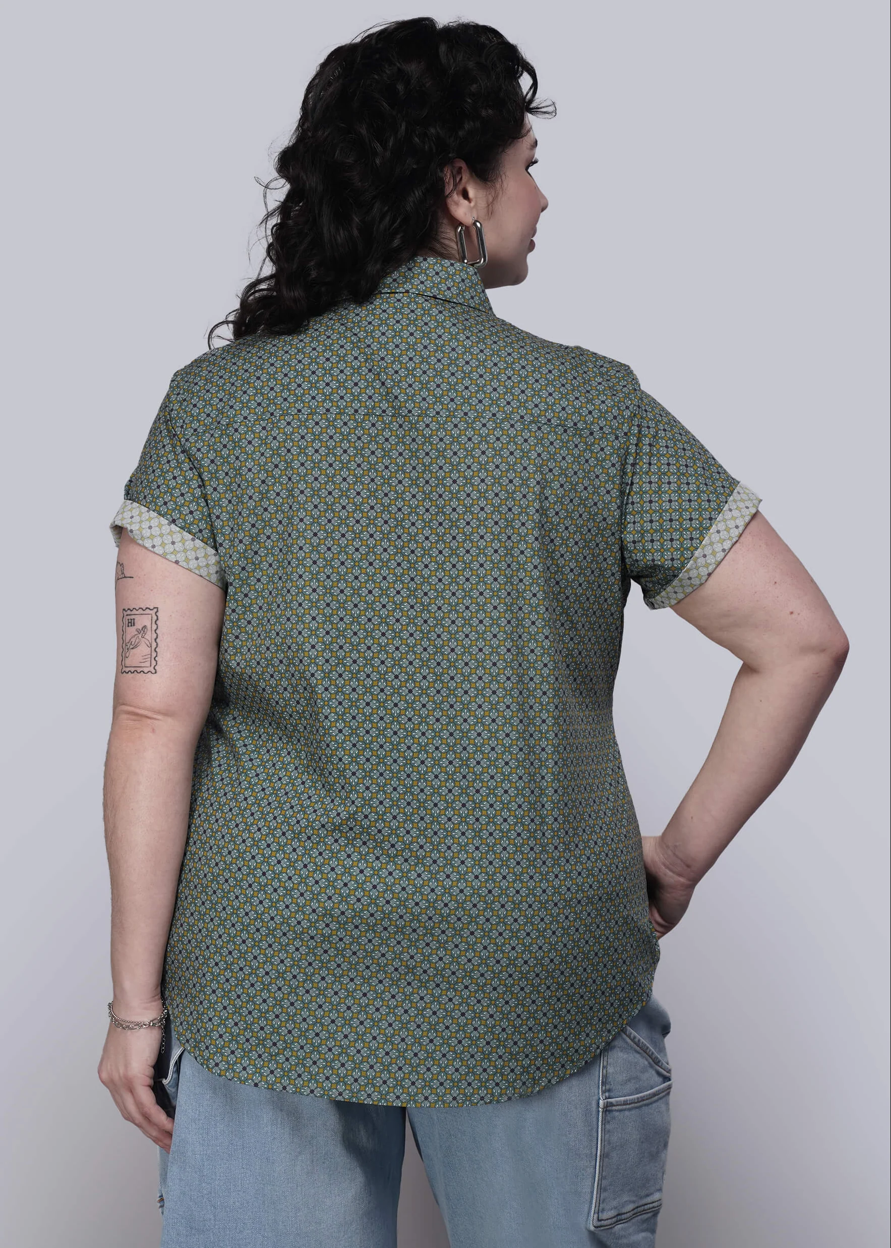 The Essential Button Up - Image 5