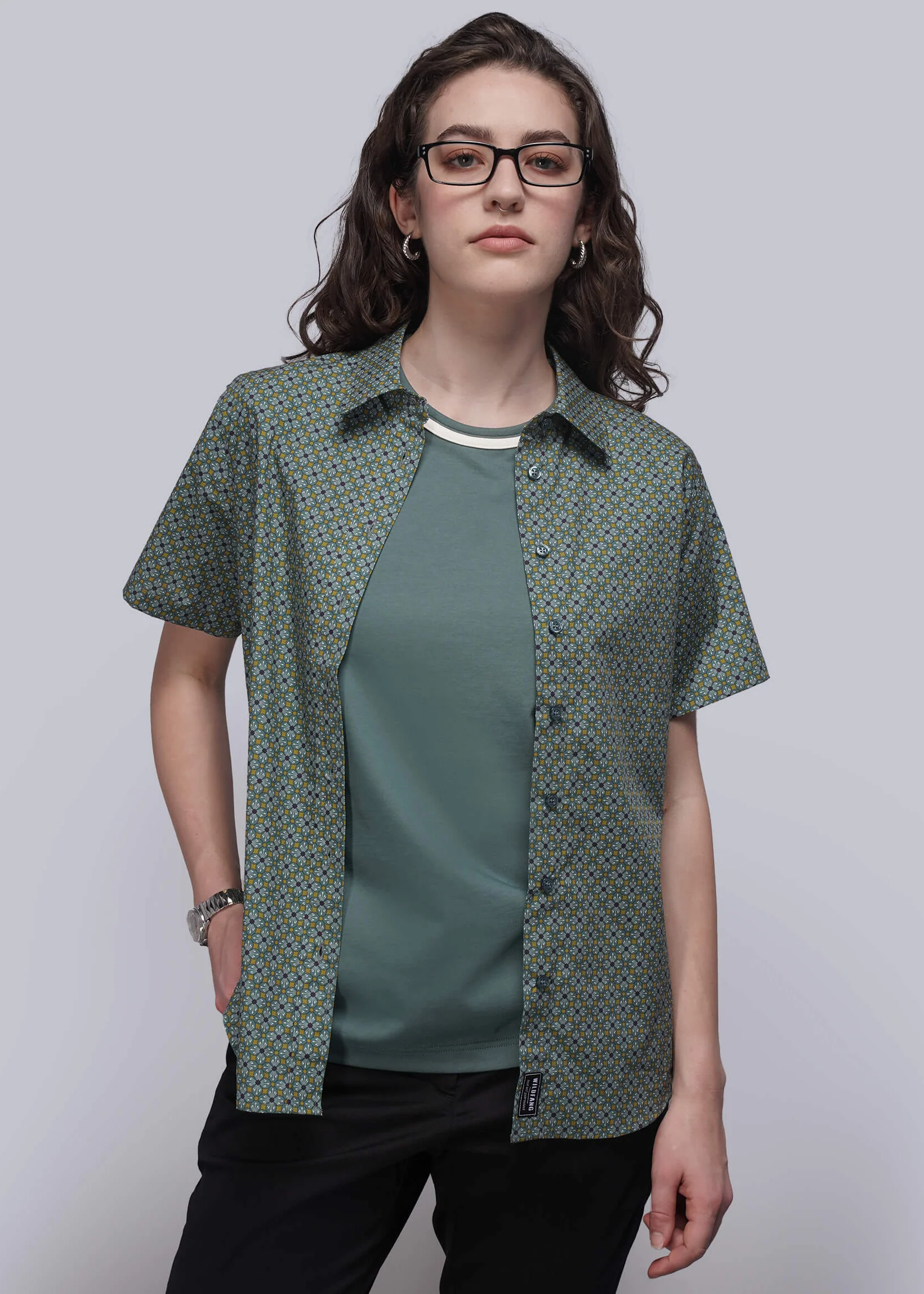 The Essential Button Up - Image 7