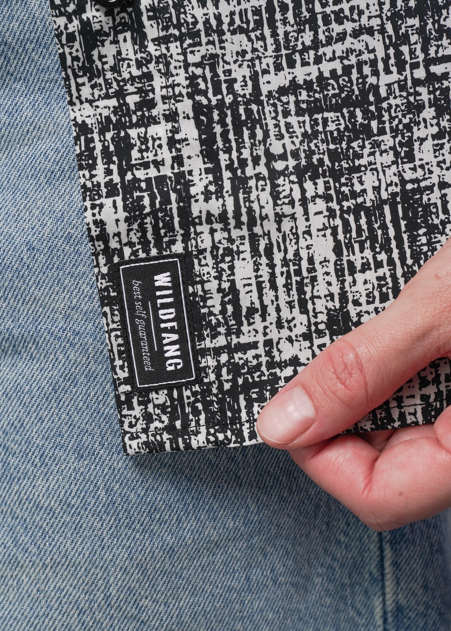 The Essential Button Up - Image 7