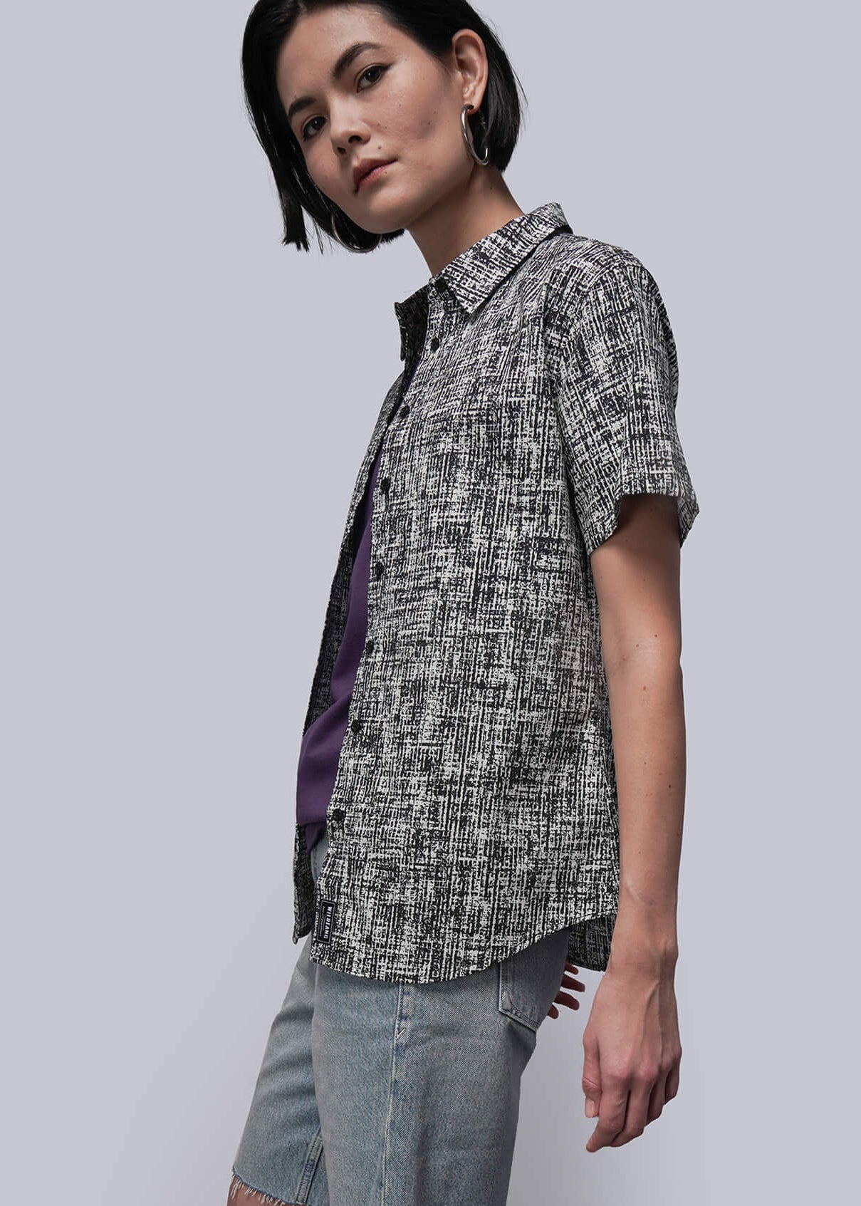 The Essential Button Up - Image 8