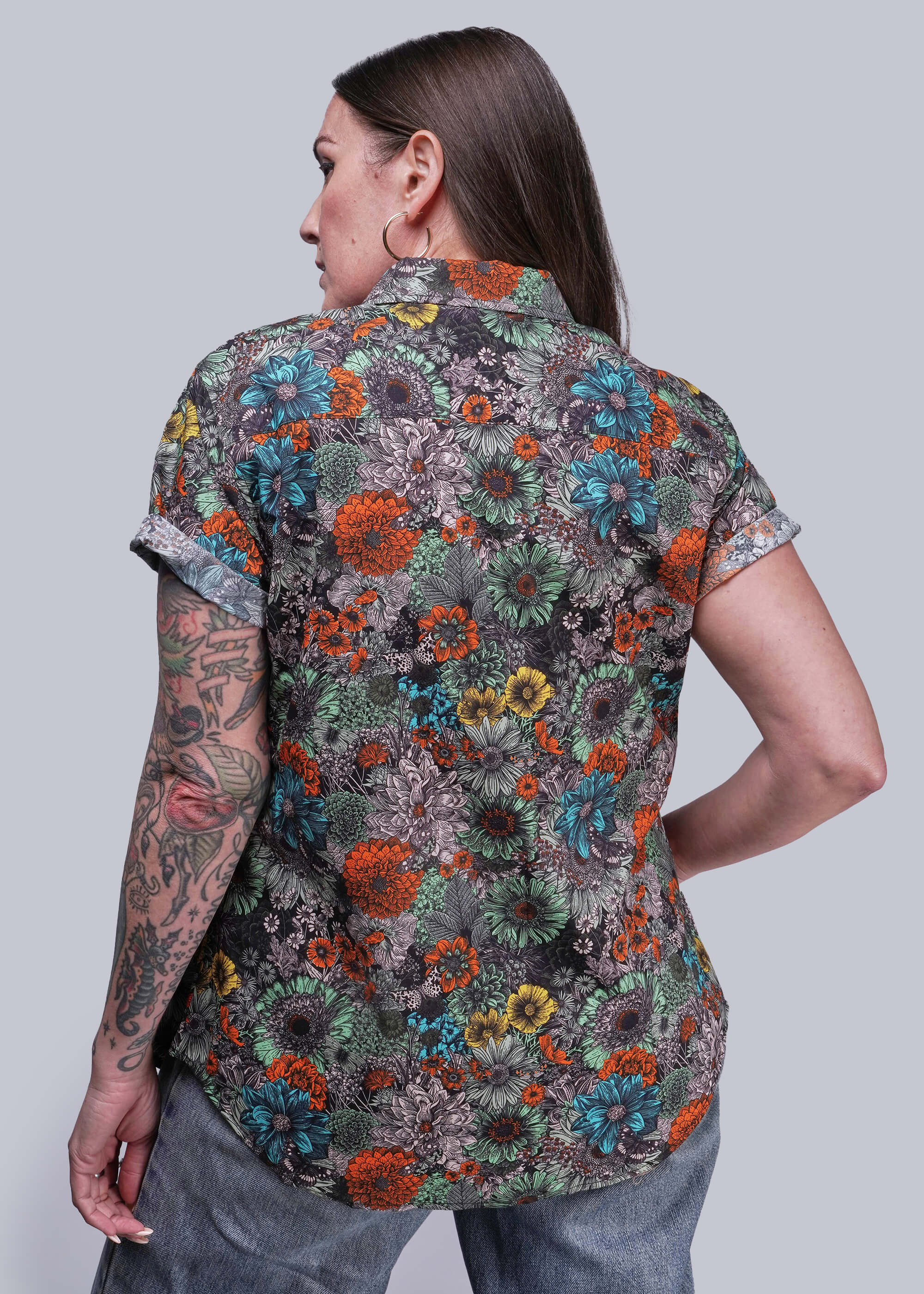 The Essential Button Up - Image 4