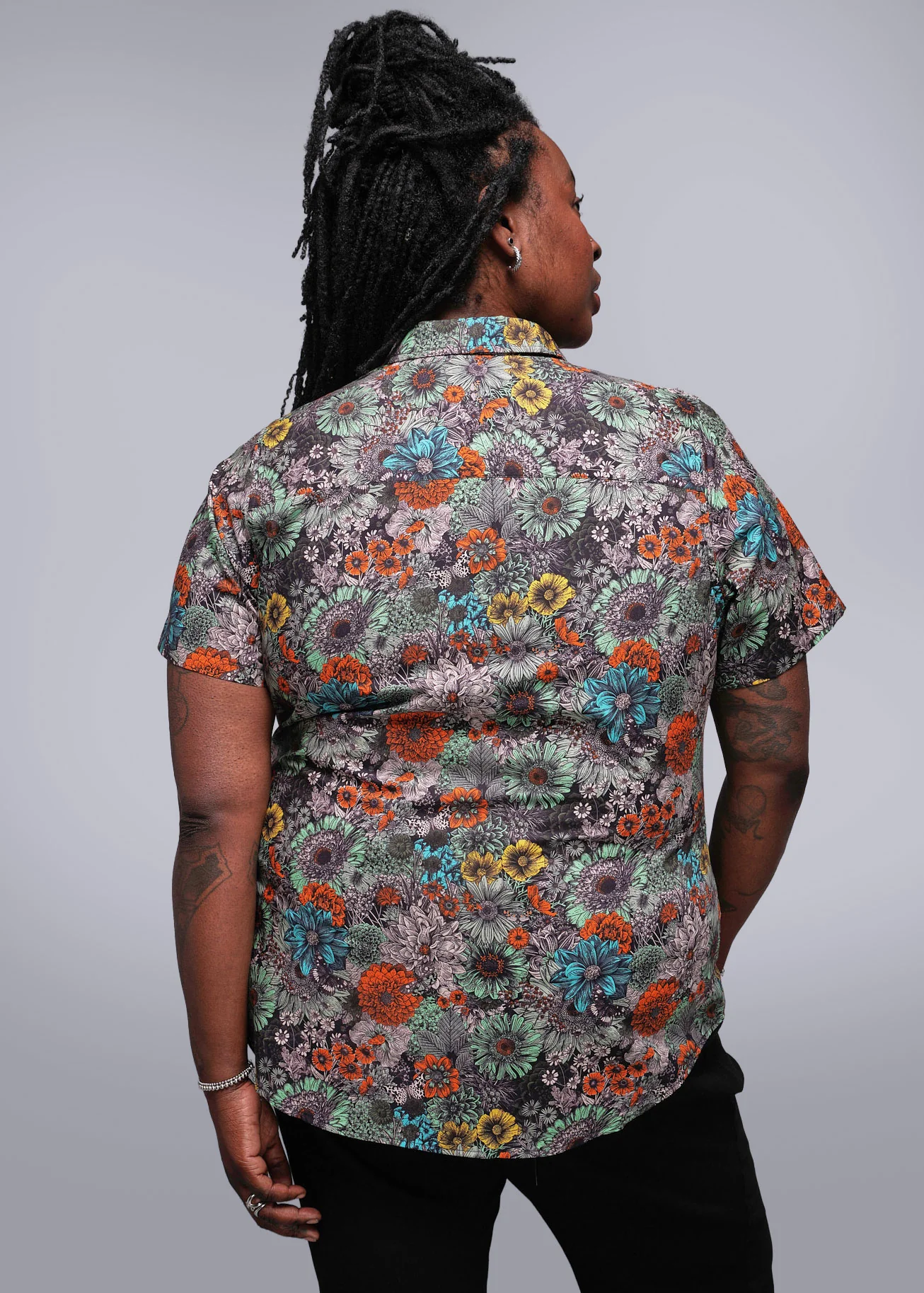 The Essential Button Up - Image 8