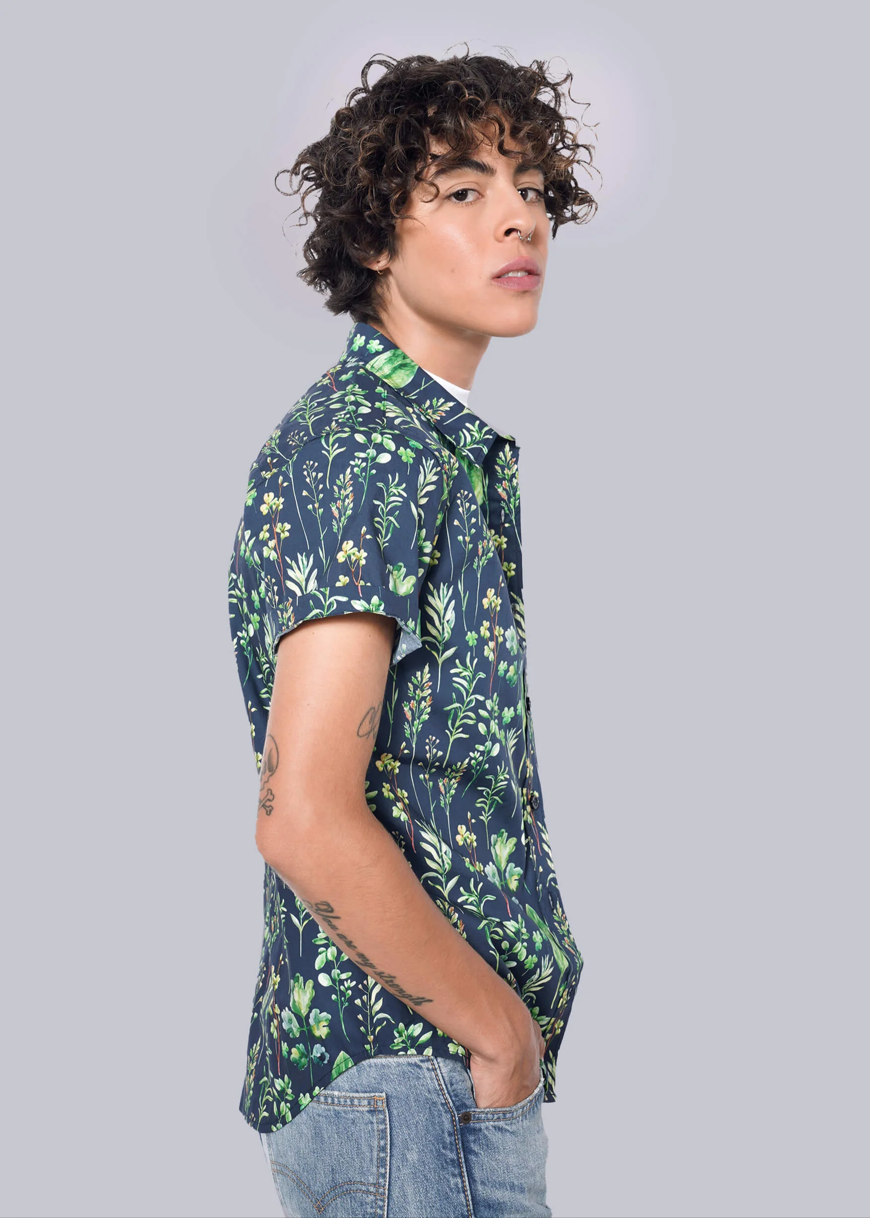 The Essential Button Up - Image 3