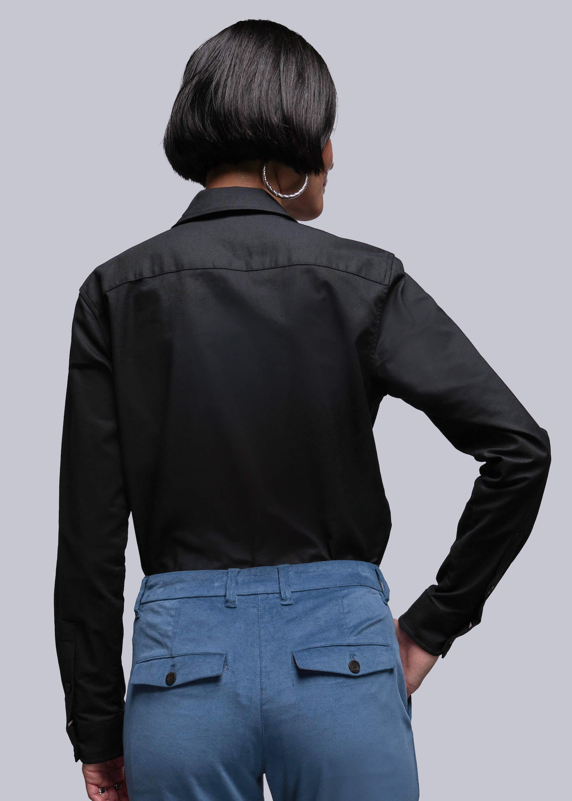 The Essential Long Sleeve Oxford Button Up - Image 3
