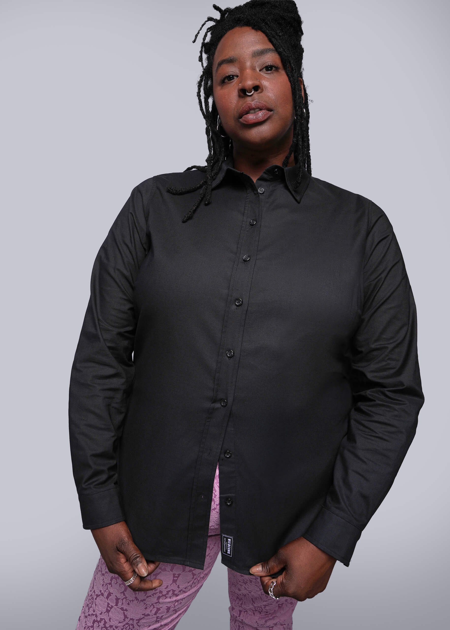 The Essential Long Sleeve Oxford Button Up - Image 4