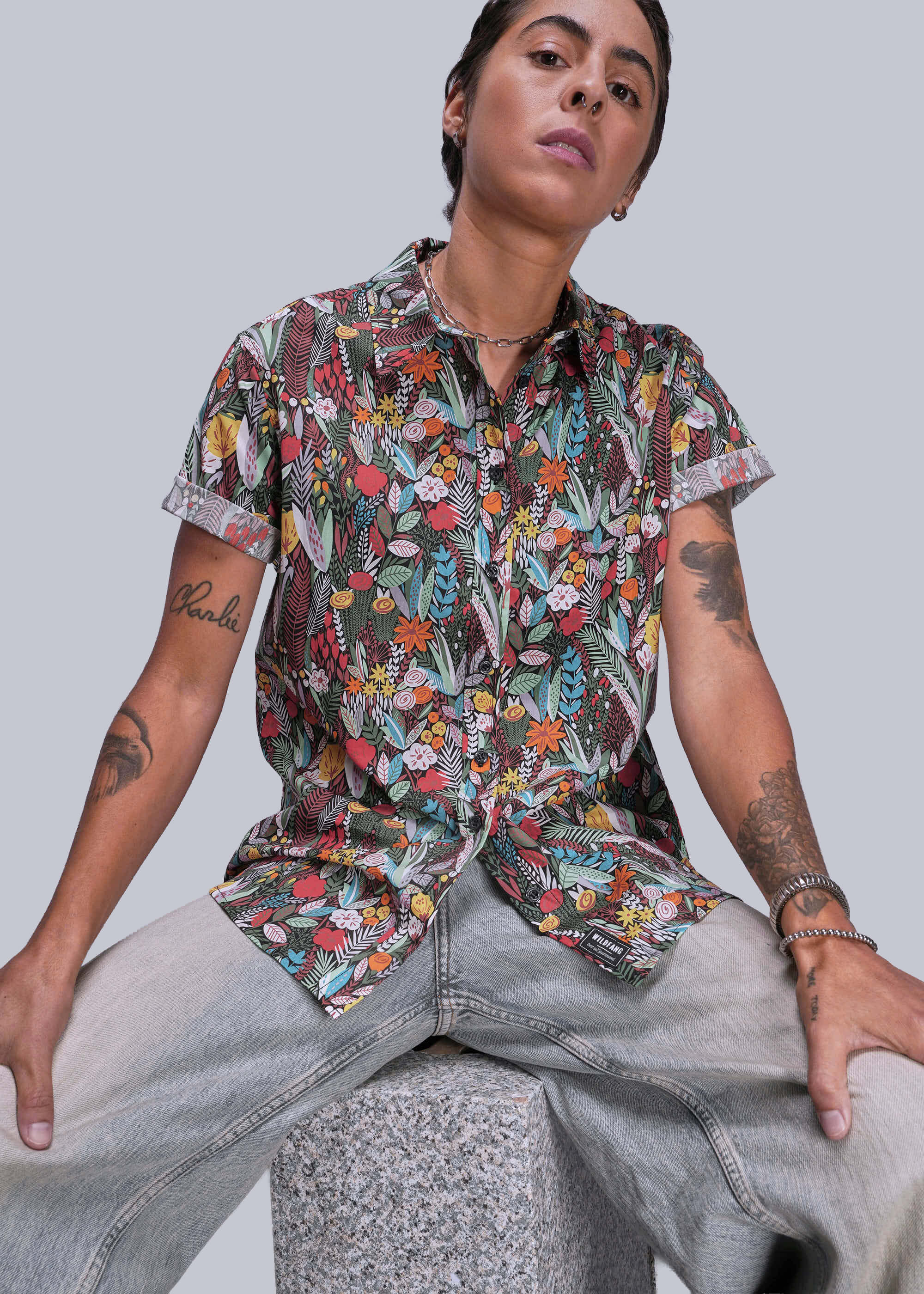 The Essential Button Up - Image 4