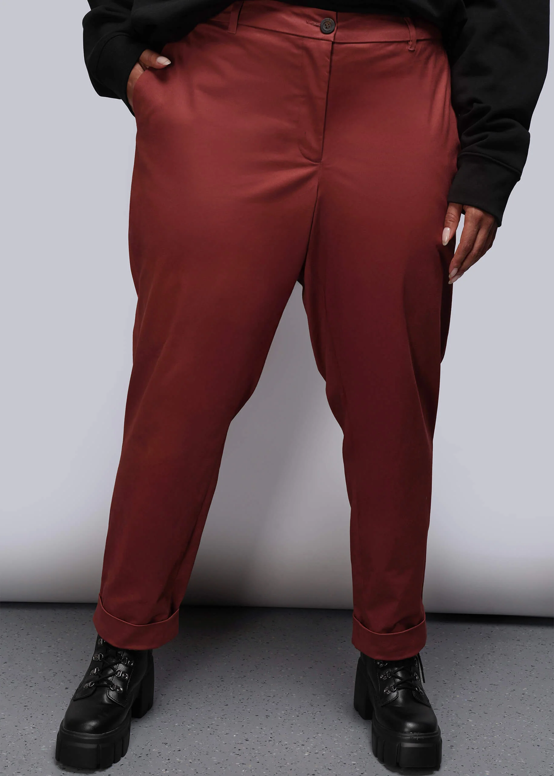 The Essential Trouser - Image 6