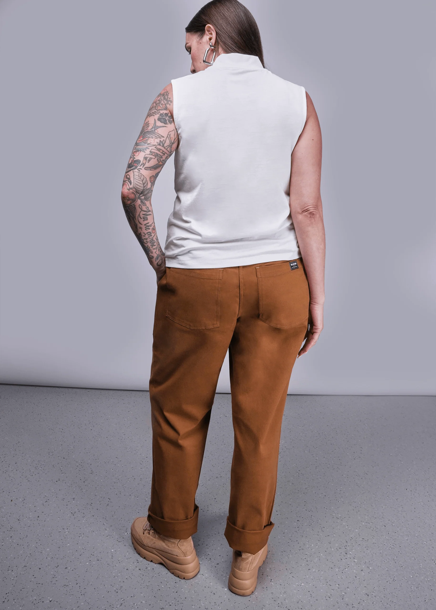 The Essential Cotton Twill Utility Pant - Image 2