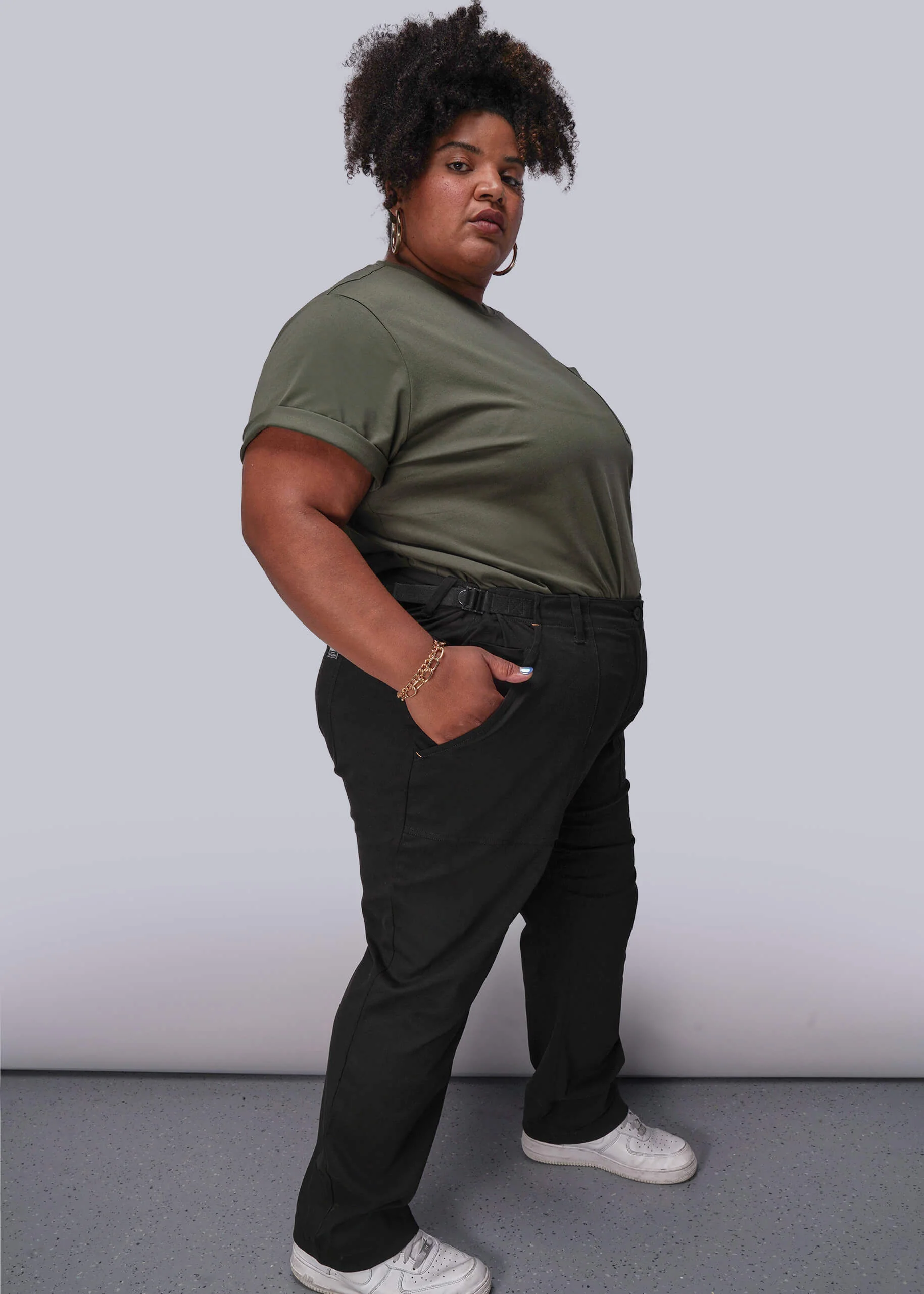 The Essential Cotton Twill Utility Pant - Image 4