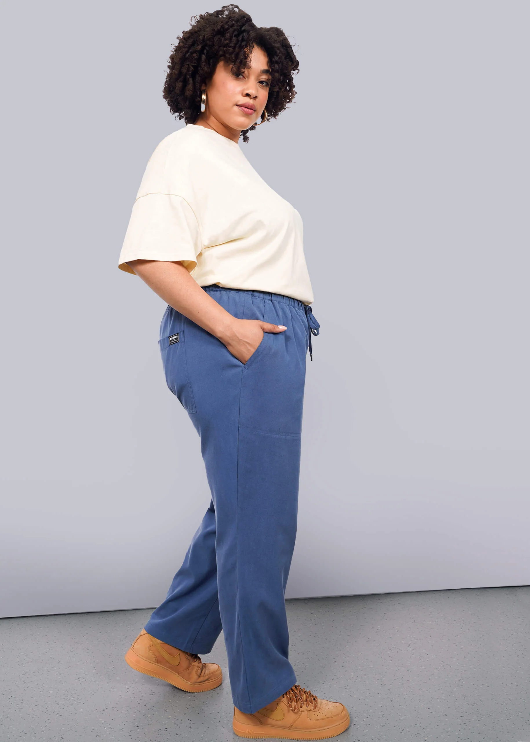 The Everyday Drawstring Pant - Image 7