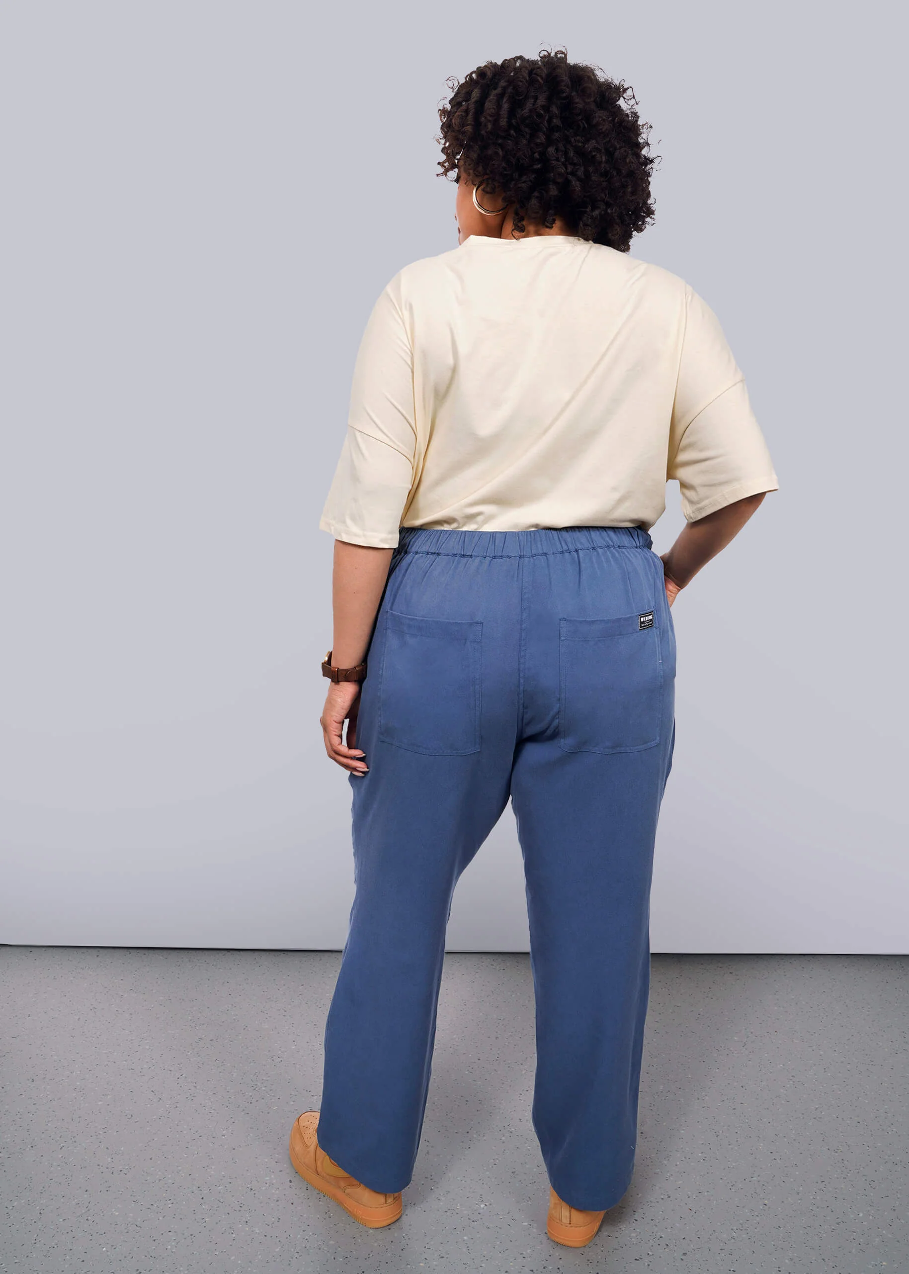 The Everyday Drawstring Pant - Image 8